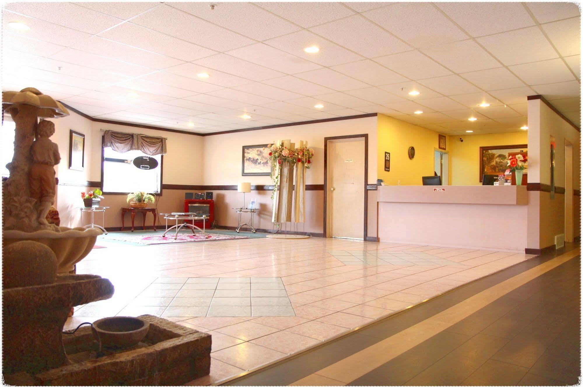 George Mountain View Hotel & Resto Merritt Buitenkant foto