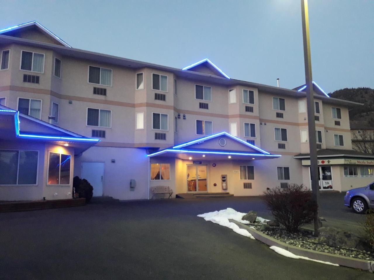 George Mountain View Hotel & Resto Merritt Buitenkant foto